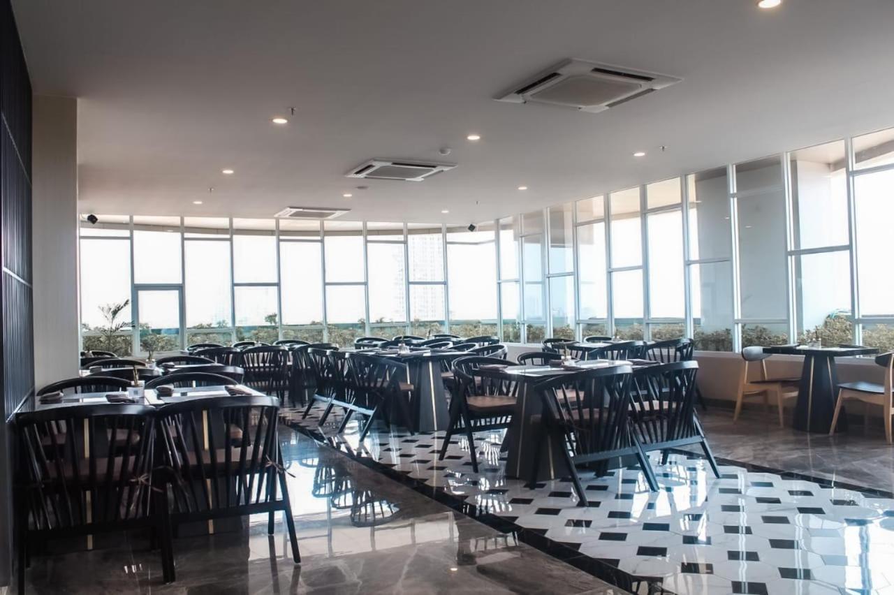 Bess Mansion Hotel Surabaya Wonocolo Екстер'єр фото